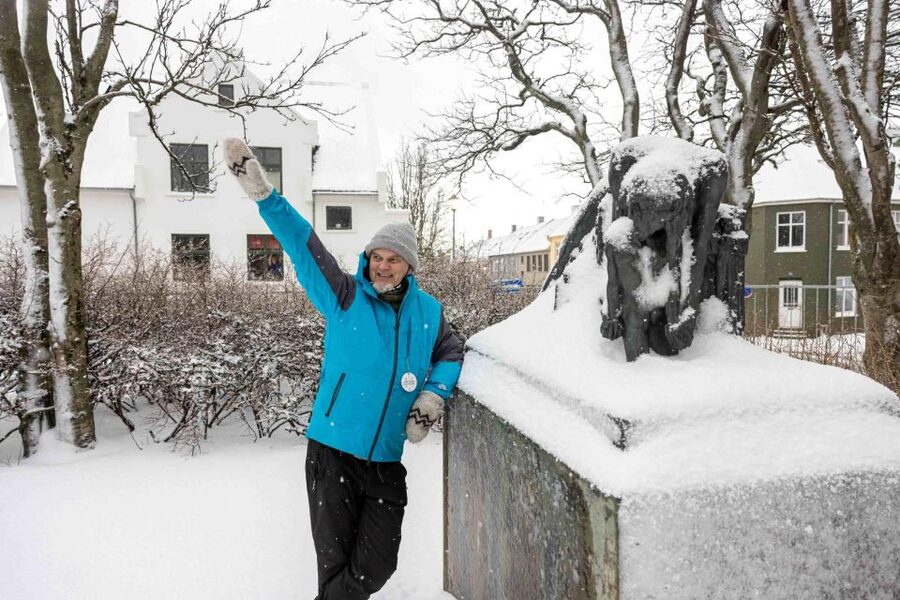 Reykjavik: Feline-Focused City Walking Tour - Group size, pace, and the $74 value