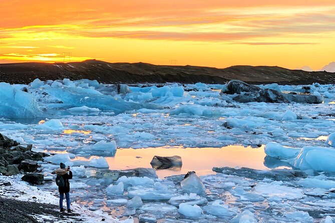 Reykjavik: Glacier Lagoon, Diamond Beach & South Coast Day Tour - Seljalandsfoss is a memorable final stop