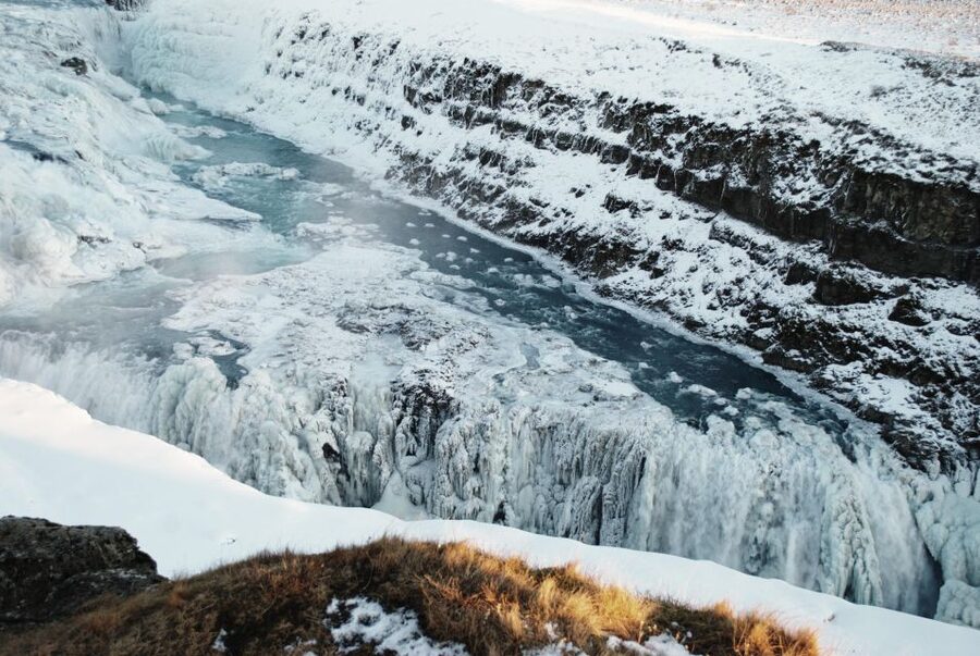 Reykjavík: Golden Circle Afternoon Tour - Thingvellir: law, geology, and open views