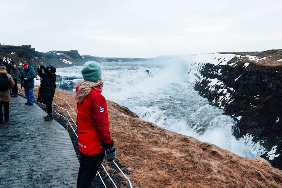 Reykjavík: Golden Circle and Silfra Snorkeling Combo Tour - Timing, transfers, and the cost of $297