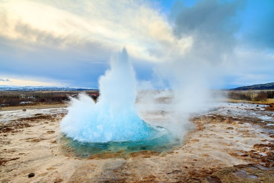 Reykjavik: Golden Circle Day Trip with Blue Lagoon Transfer - Strokkur and the Haukadalur geothermal area