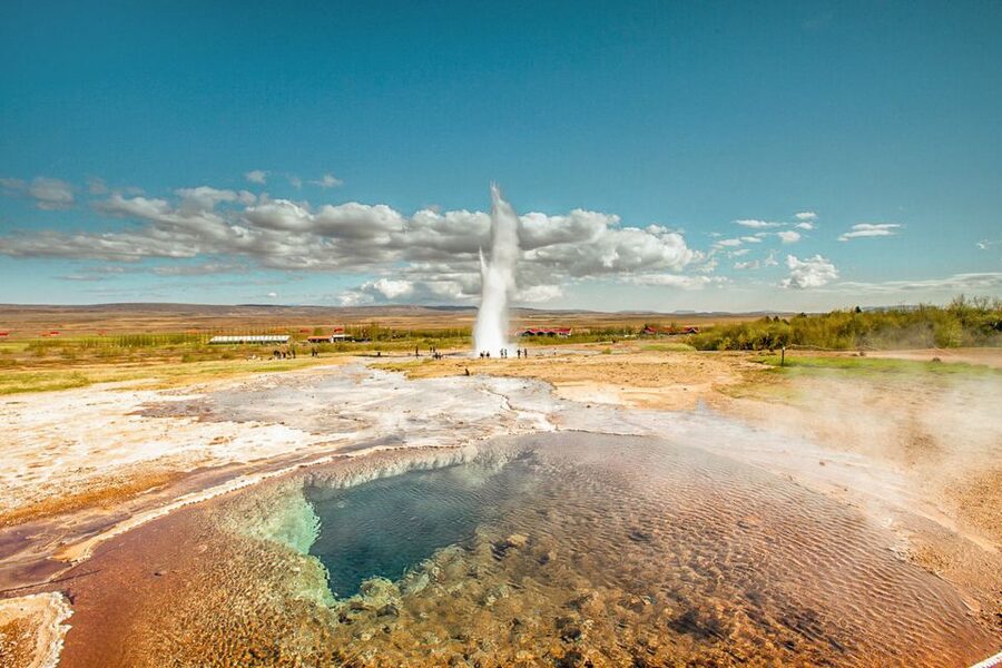 Reykjavik: Golden Circle Full-Day Tour with Kerid Crater - Geysir and Strokkur: watch the ground breathe