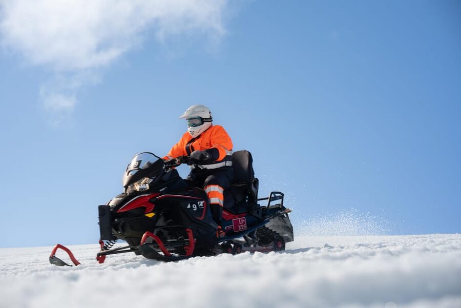 Reykjavik: Golden Circle Super Jeep Tour with Snowmobiling - Quick points to know before booking