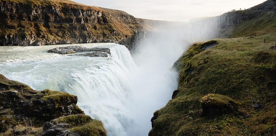 Reykjavik: Golden Circle Super Jeep Tour with Snowmobiling - Langjökull Glacier and the one-hour snowmobile ride