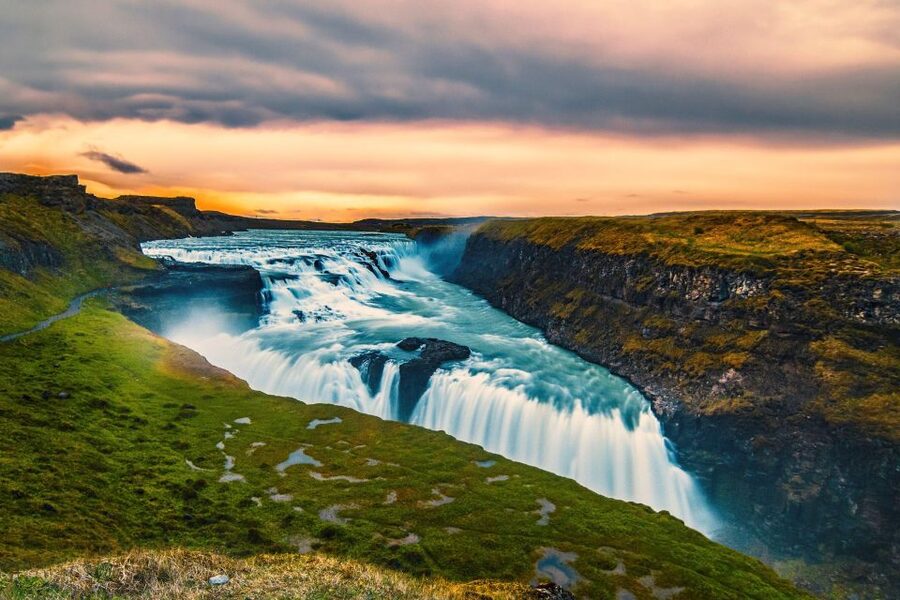 Reykjavik: Golden Circle, Tomato Farm and Kerið Crater Tour - Why this Golden Circle day feels different