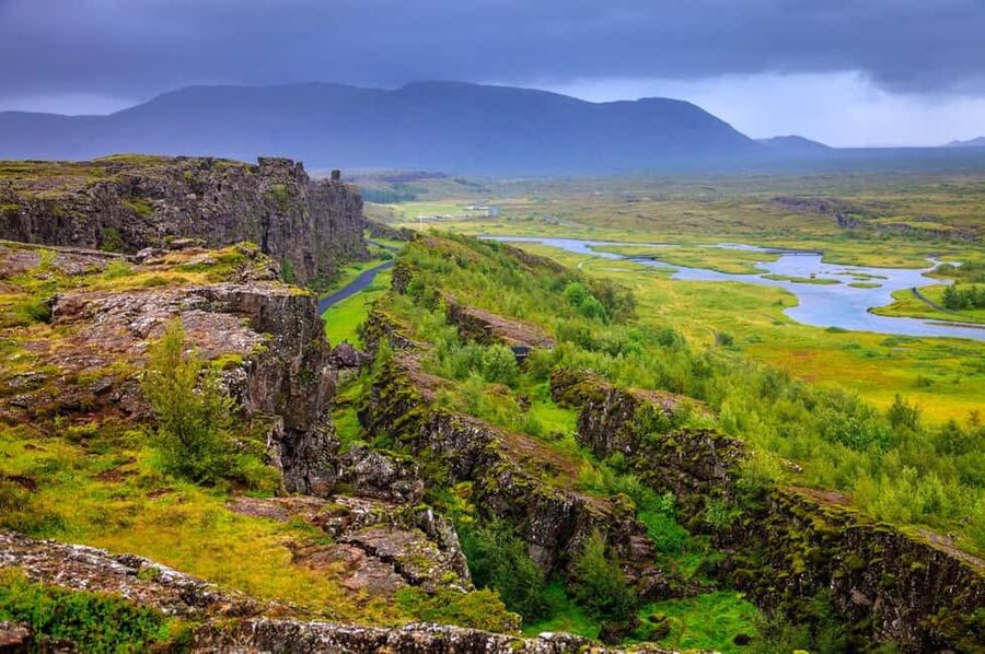 Reykjavik: Golden Circle Tour and Sky Lagoon Entry Ticket - Thingvellir: where geology and parliament meet