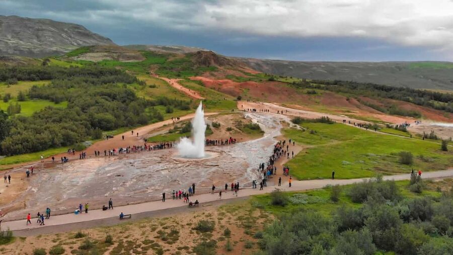 Reykjavik: Golden Circle Tour and Sky Lagoon Entry Ticket - The gap before Sky Lagoon