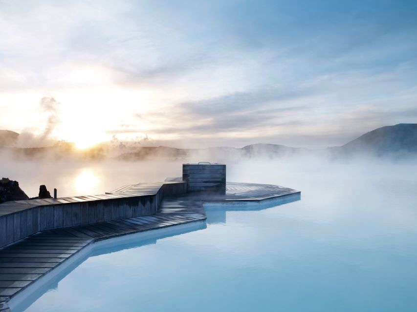 Reykjavik: Golden Circle Tour with Blue Lagoon Visit & Entry - What to pack for a long Iceland day