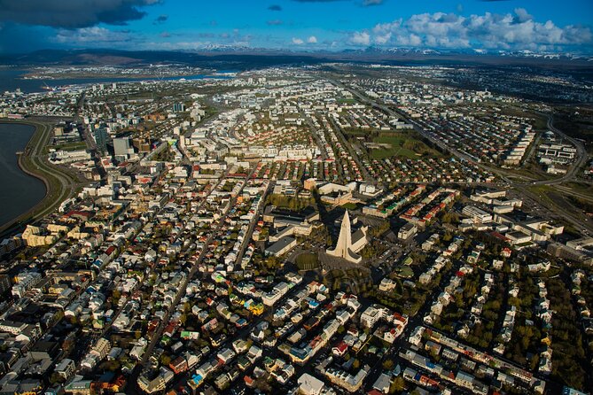 Reykjavik Helicopter Private Tour of Volcanoes - What the private format adds