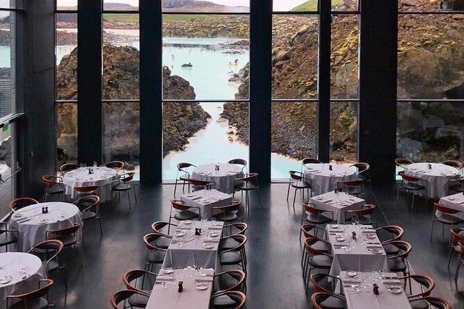 Reykjavik Iceland: Private Transfer to/from Keflavik Airport KEF - Wi-Fi, flight tracking, and the small comforts
