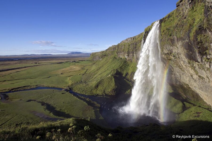 Reykjavik: Iceland South Coast & Glacier Snowmobile Tour - Seljalandsfoss and the walk behind the falls