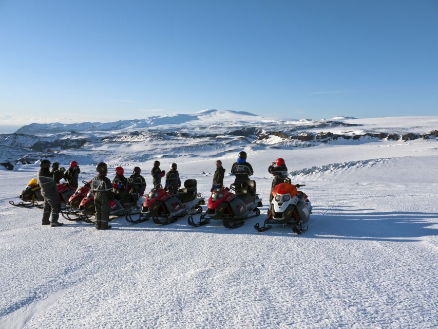 Reykjavik: Iceland South Coast & Glacier Snowmobile Tour - How the guides affect the day