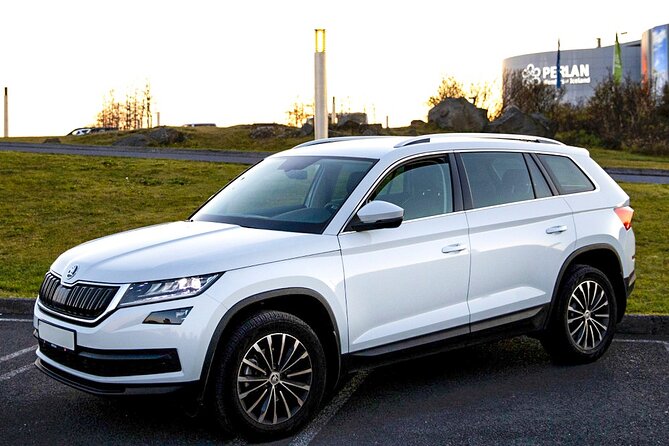 Reykjavik International Airport Private Arrival Transfer - The price: best for groups, less convincing solo