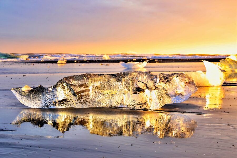 Reykjavik: Jokulsarlon Glacier Lagoon Full-Day Guided Trip - Key points to know before booking