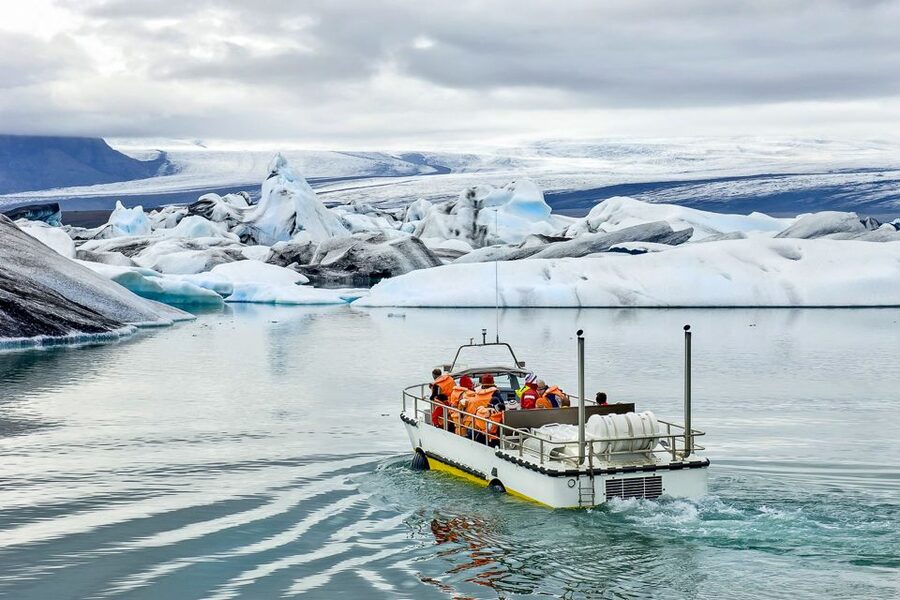 Reykjavik: Jokulsarlon Glacier Lagoon Full-Day Guided Trip - Jökulsárlón Glacier Lagoon: the main event