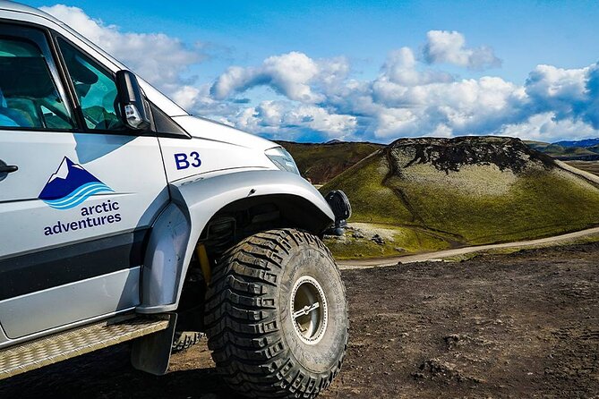 Reykjavík: Landmannalaugar & Icelandic Highlands Super Jeep Tour - The 90 minutes that matter most at Landmannalaugar
