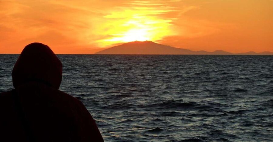 Reykjavik: Midnight Sun Whale Watching Tour - Searching Faxaflói Bay for whales