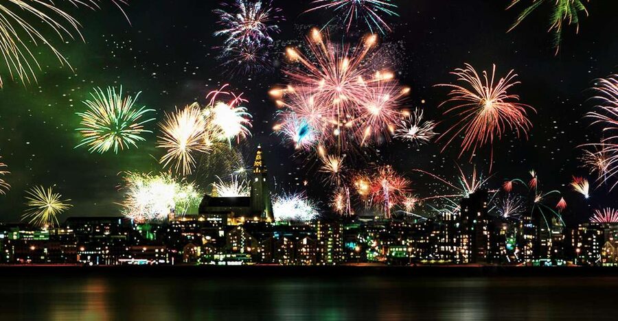 Reykjavik: New Years Fireworks Midnight Cruise - Why Reykjavík’s New Year’s Eve is different