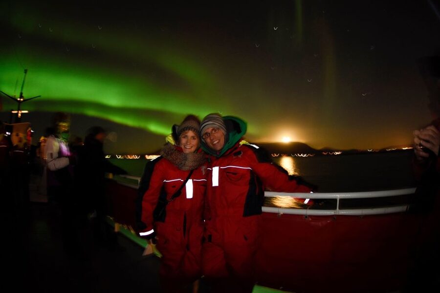 Reykjavík: Northern Lights Cruise - Why the boat is not ideal for photographers