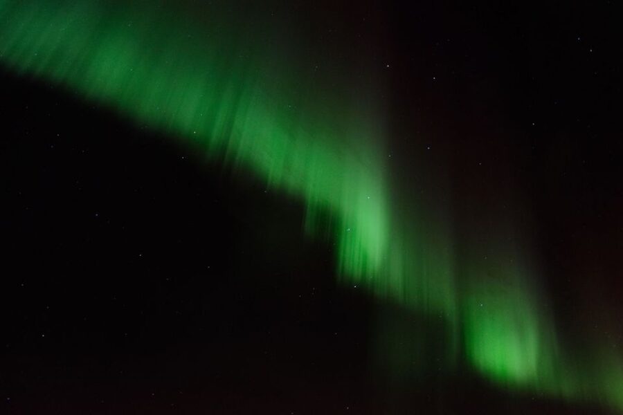 Reykjavik: Northern Lights Motor Yacht Cruise - How the cruise compares with land-based options