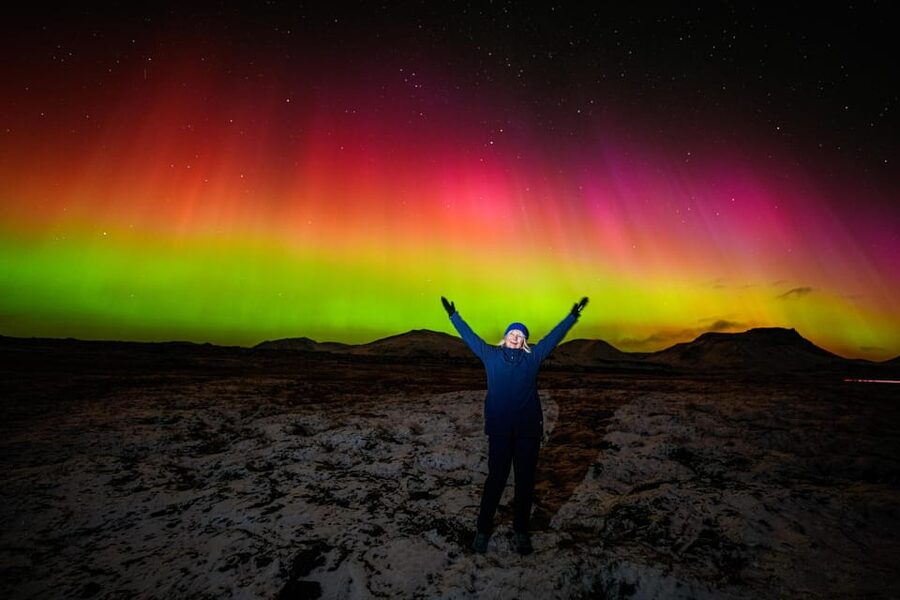 Reykjavik: Northern Lights Tour with Private Photographer - Is this Reykjavik Northern Lights tour worth booking?