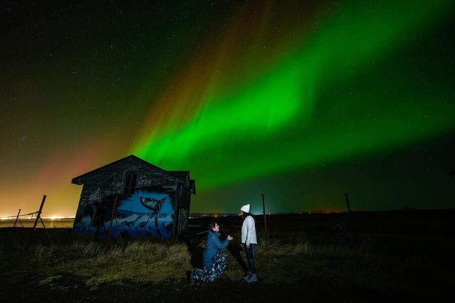 Reykjavik: Northern Lights Tour with Private Photographer - Finding the dark sky outside Reykjavik