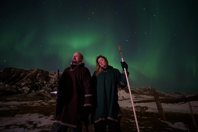 Reykjavik Northern Lights Tour with Pro Aurora Photos Small Group - Why this Reykjavik aurora tour is different