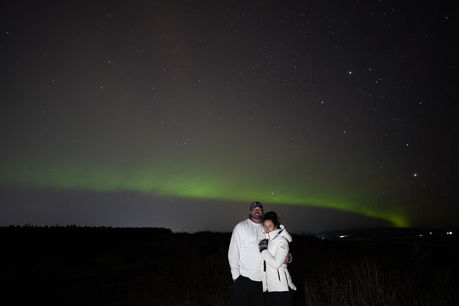 Reykjavik Northern Lights Tour with Pro Aurora Photos Small Group - The cold is part of the bargain