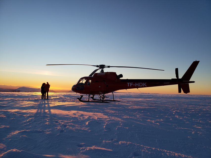 Reykjavik: Panoramic Helicopter Flight with Summit Landing - Leaving from Reykjavik Domestic Airport