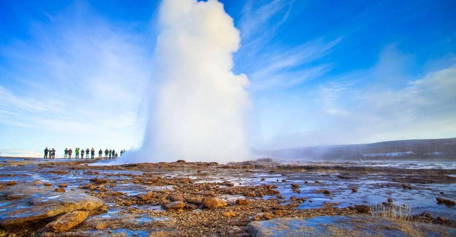 Reykjavik: Private Golden Circle and South Coast Tour - Nesjavallaleid and Thingvallavatn: a scenic start