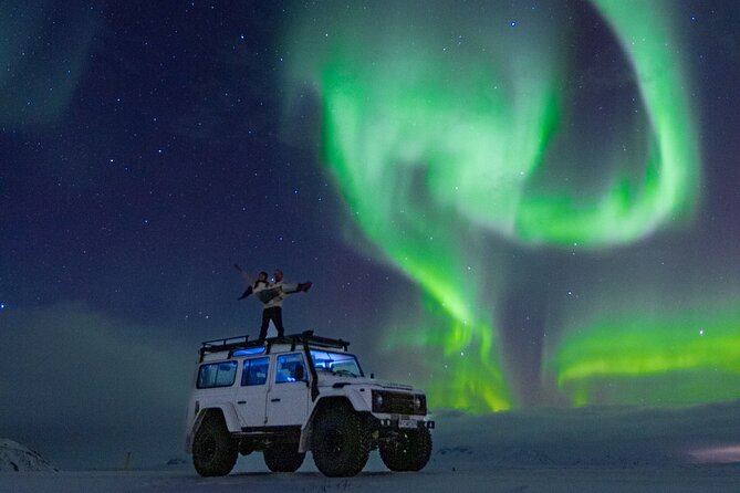 Reykjavik Private Northern Lights Tour with Pro Photographer - Hotel pickup keeps the evening simple