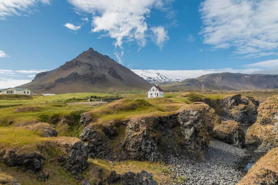 Reykjavik: Private Snaefellsnes and Kirkjufell Jeep Tour - Key points about this Snaefellsnes day trip