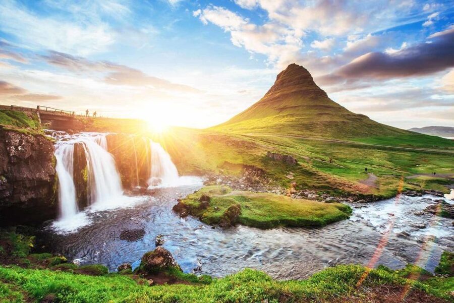 Reykjavik: Private Snaefellsnes and Kirkjufell Jeep Tour - Is $1,800 good value for four people?
