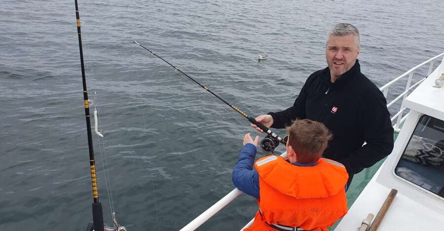 Reykjavik's Finest Catch: Guided Sea Angling Tour - Leaving Hlésgata 1 from Reykjavíks Old Harbor