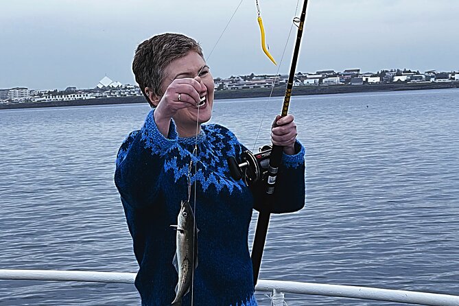 Reykjavik's Finest Catch: Guided Sea Angling Tour for All Levels - Finding Reykjavik’s local fishing spots