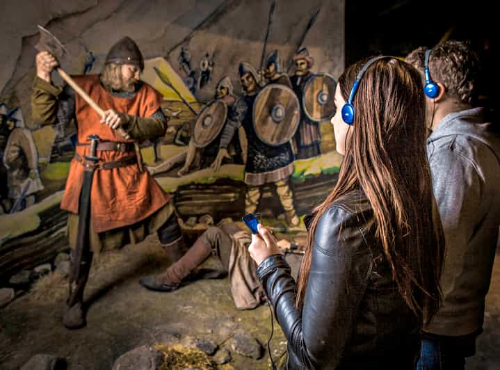 Reykjavik: Saga Museum Entry Ticket - Finding the museum at Grandagarður 2