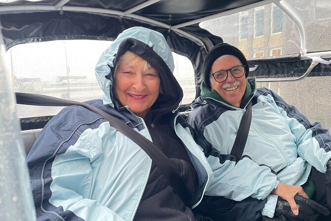 Reykjavík Shared Tuk Tuk Tour - Hallgrímskirkja and the best scheduled stop