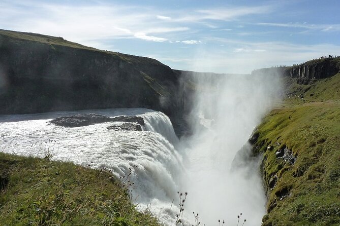Reykjavik Shore Excursion: The Golden Circle Full Day Tour - Thingvellir and the meeting of tectonic plates