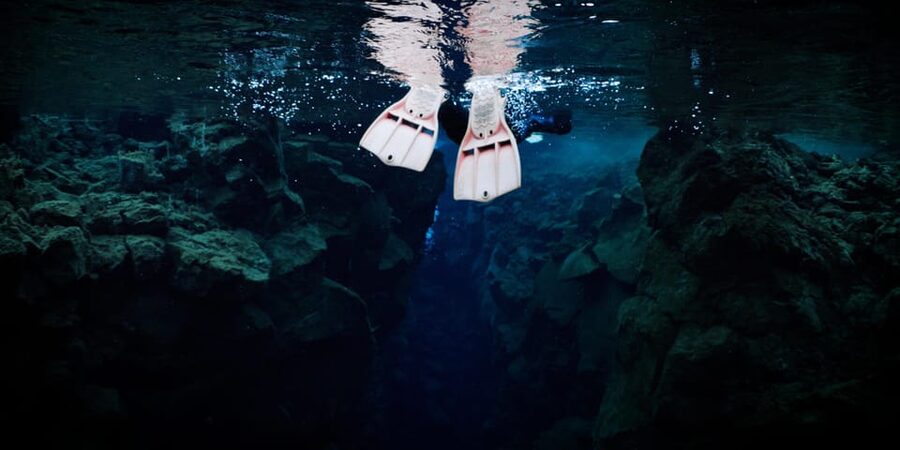 Reykjavík: Silfra Fissure Snorkeling between Two Continents - The safety talk sets the tone