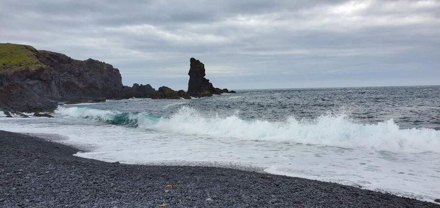 Reykjavik: Small-Group Snæfellsnes Day Trip - Djúpalónssandur and the famous lifting stones