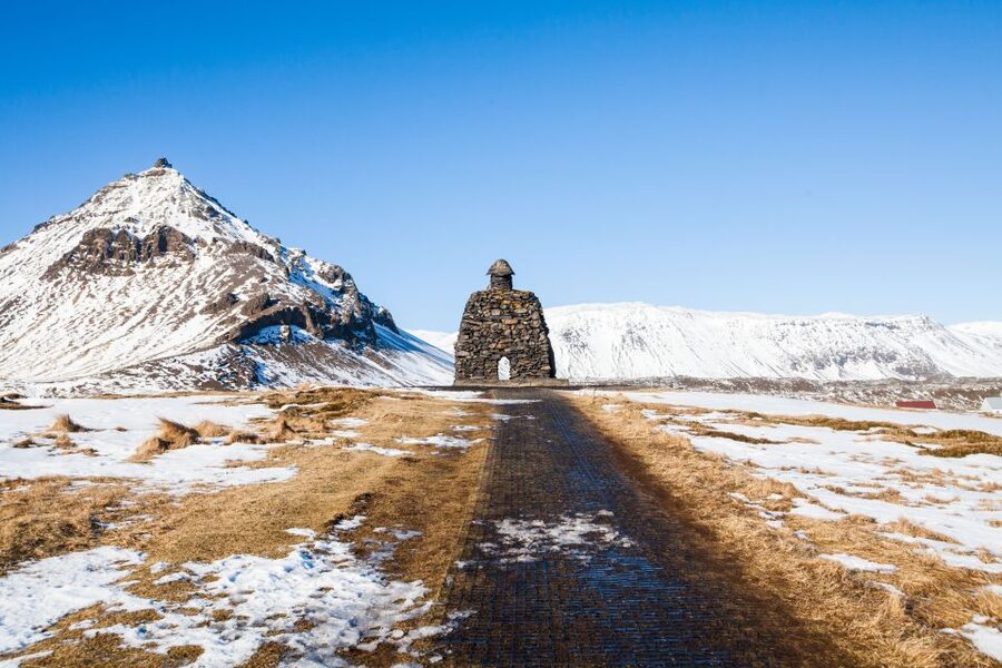 Reykjavik: Snaefellsnes & Mt. Kirkjufell Guided Minibus Tour - A 45-minute break in Ólafsvík