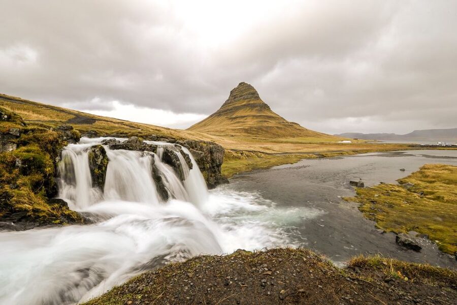 Reykjavik: Snaefellsnes & Mt. Kirkjufell Guided Minibus Tour - Djúpalónssandur and the black volcanic shore
