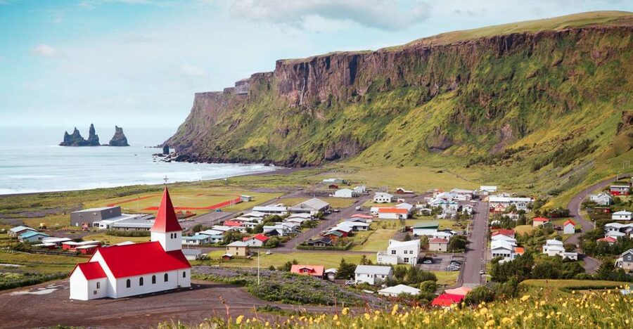 Reykjavik: South Coast Waterfalls & Glacier Small-Group Tour - Why the South Coast works so well in one day