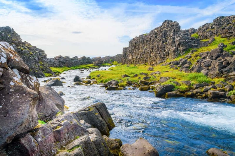 Reykjavik: The Golden Circle Full-Day Tour - Geysir and Strokkur: timing the eruption
