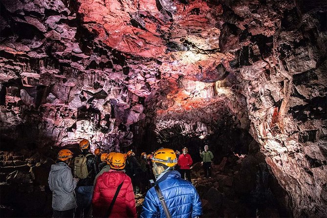Reykjavik: The Lava Tunnel and Golden Circle Small-Group Tour - Þingvellir National Park and the meeting of tectonic plates