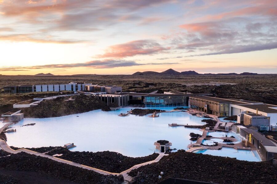Reykjavík: Volcano Hike, Visit Grindavík and Blue Lagoon - Key points to know before booking