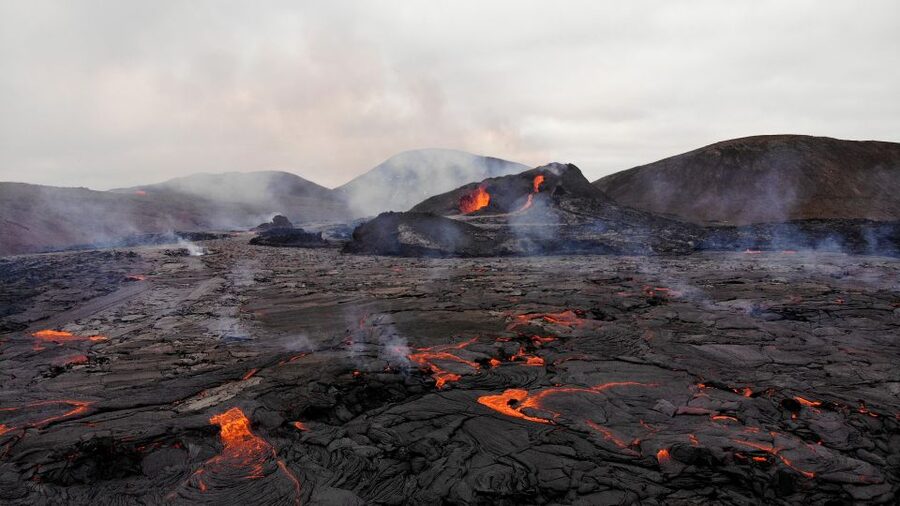Reykjavík: Volcano Hike, Visit Grindavík and Blue Lagoon - The guide and the pace of the day