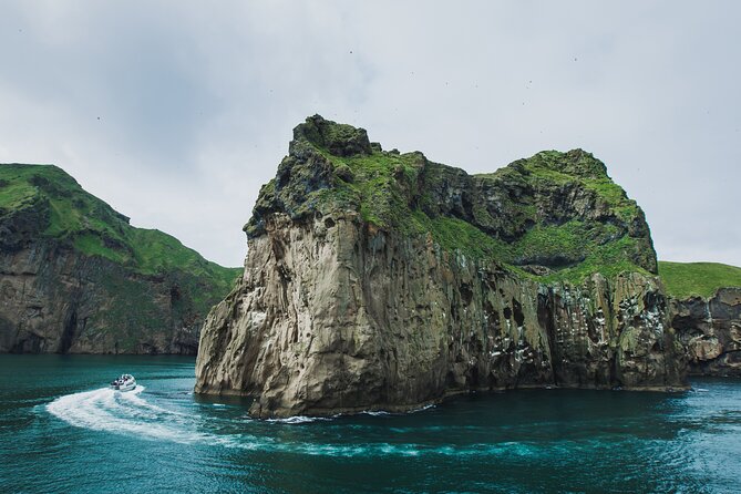 Reykjavik - Westman Islands (Bus transfer to Landeyjahöfn) - The two-hour road connection to Landeyjahöfn