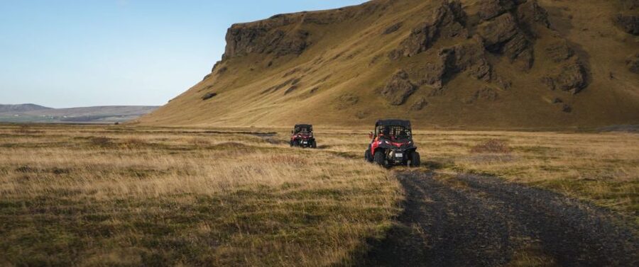 Scenic Buggy Adventure 1 hour - Starting at Brú Base Camp on Road 249