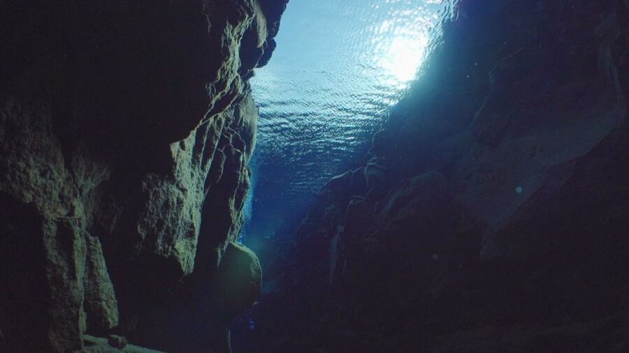 Silfra: Diving Between Tectonic Plates - Getting ready in the dry suit